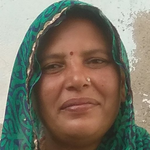 Sarvesh Raghav is a Homemaker from Ghamroj, Sohna, Gurugram, Haryana