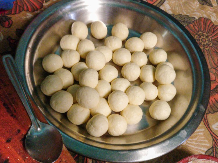 Nosumuddin usually made rasogollas in the afternoon or evening – and stored them. But his small (and sweet) world abruptly came to a halt with the lockdown