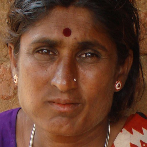H.M. JAYALAKSHMAMMA  is a Marginal farmer from Huluganahalli, Mandya, Mandya, Karnataka